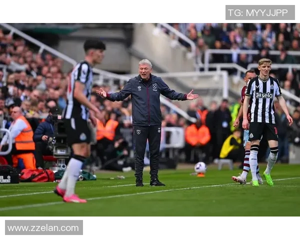 英超精彩对决那不勒斯与里昂战成平局绝杀瞬间引发全场狂欢